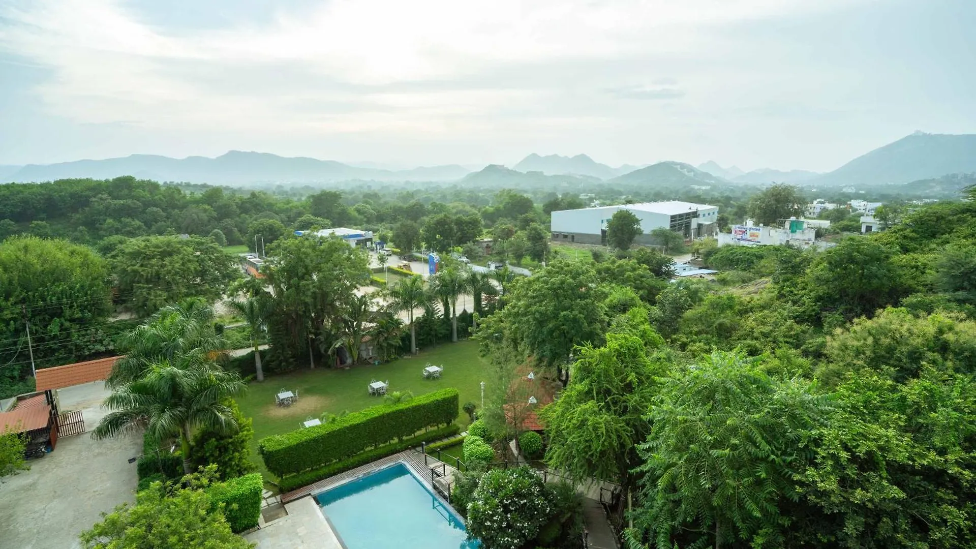 Treebo The Aravali Getaway Hotel Udaipur