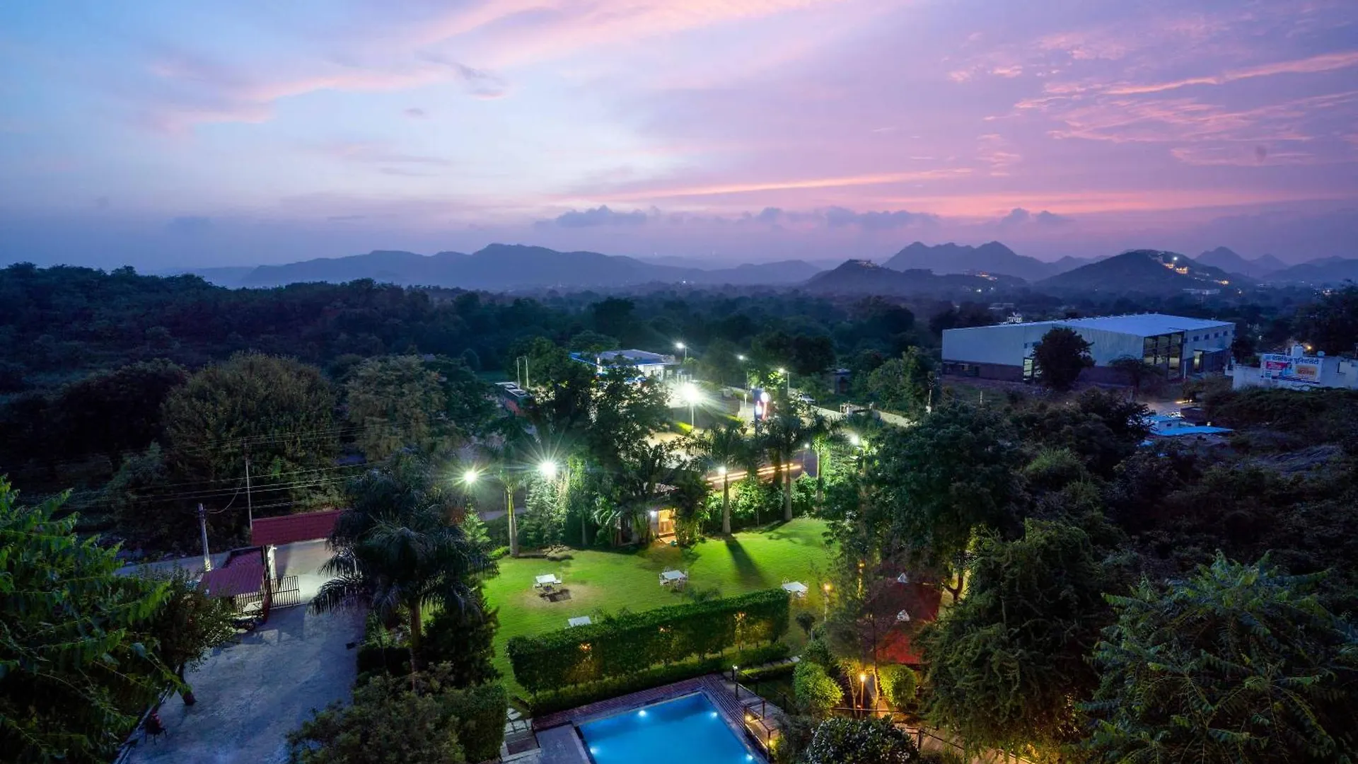 Treebo The Aravali Getaway Hotel Udaipur 3*,  Indien