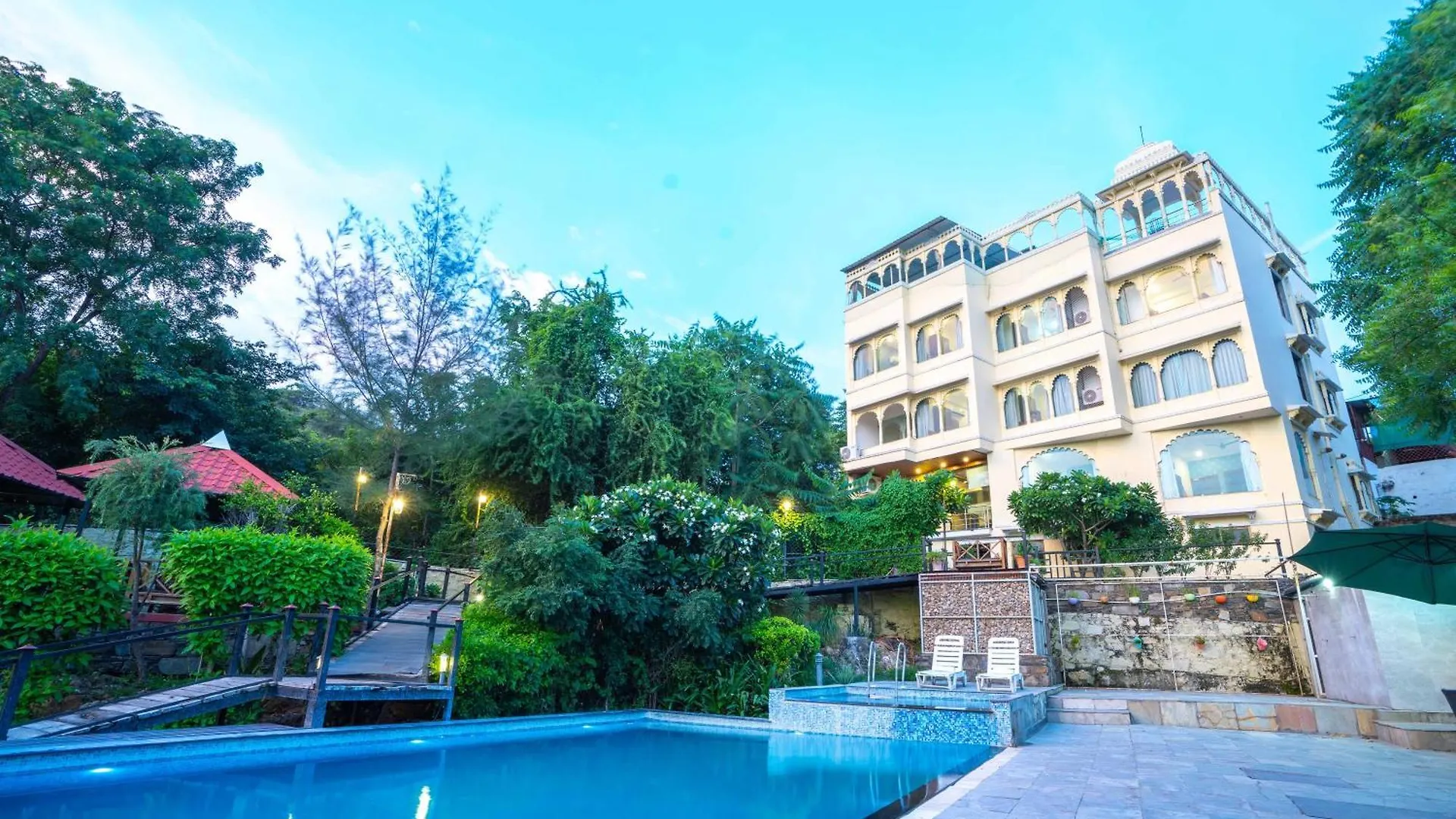 Treebo The Aravali Getaway Hotel Udaipur